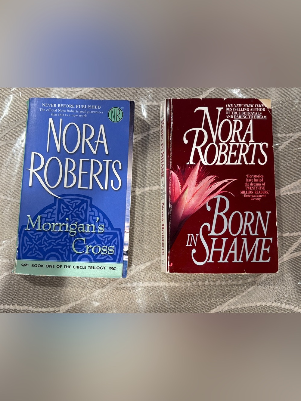 Nora Roberts Paperback Book Bundle of 2